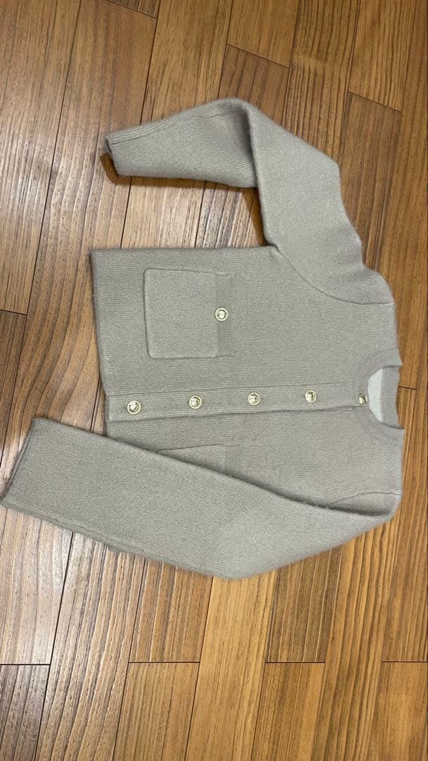 アニュアンス カシミアブレンド ノーカラーニットジャケット ベージュ