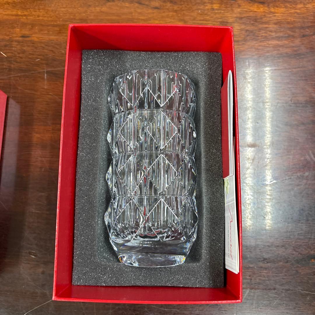 バカラ クリスタル花瓶 カットデザイン