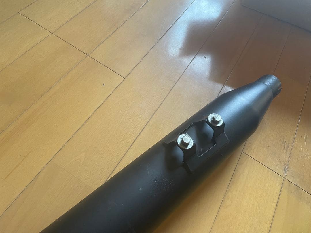 バイクマフラー