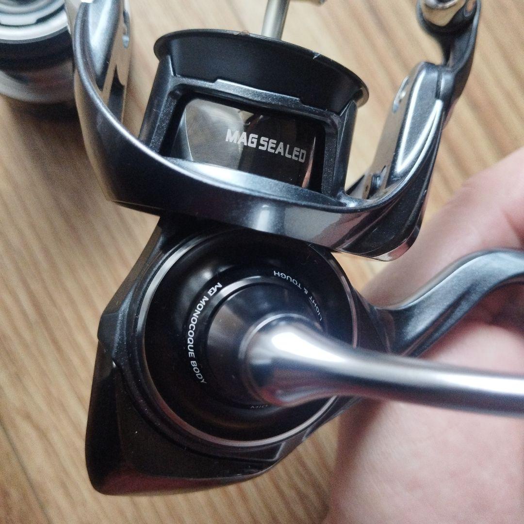 LUVIAS PC LT2500 スピニングリール