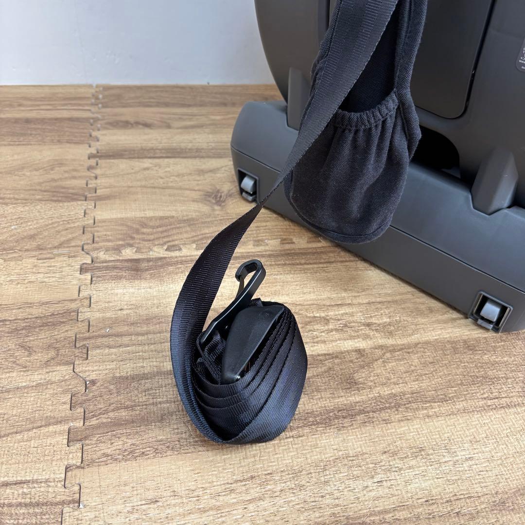 【美品】Combi セイブトレック ISOFIX エッグショック ネイビー