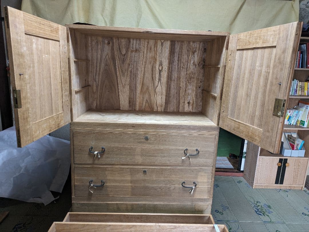 ☆再出品　Mari〜！ ☆桐箪笥 ！　レトロ アンティーク 古民家家具