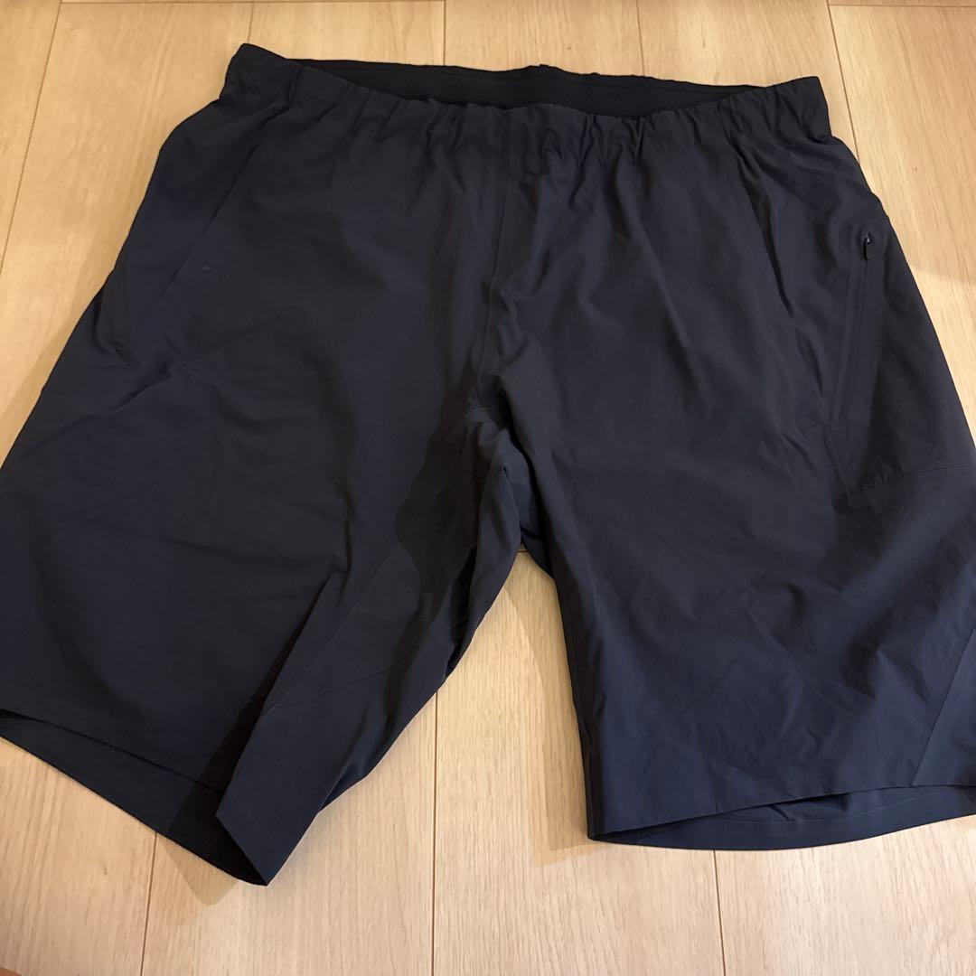 ARC'TERYX VEILANCE ショートパンツ M ダークネイビー