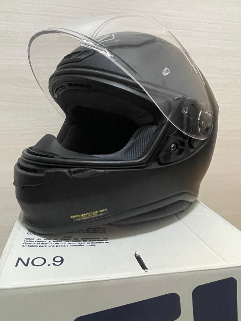 美品　SHOEI Z-7 フルフェイスマットブラックM