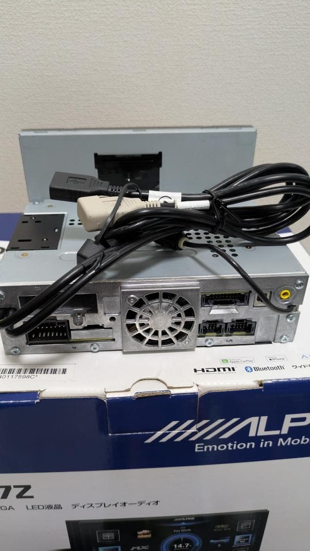 ALPINE DA7Z カーオーディオ