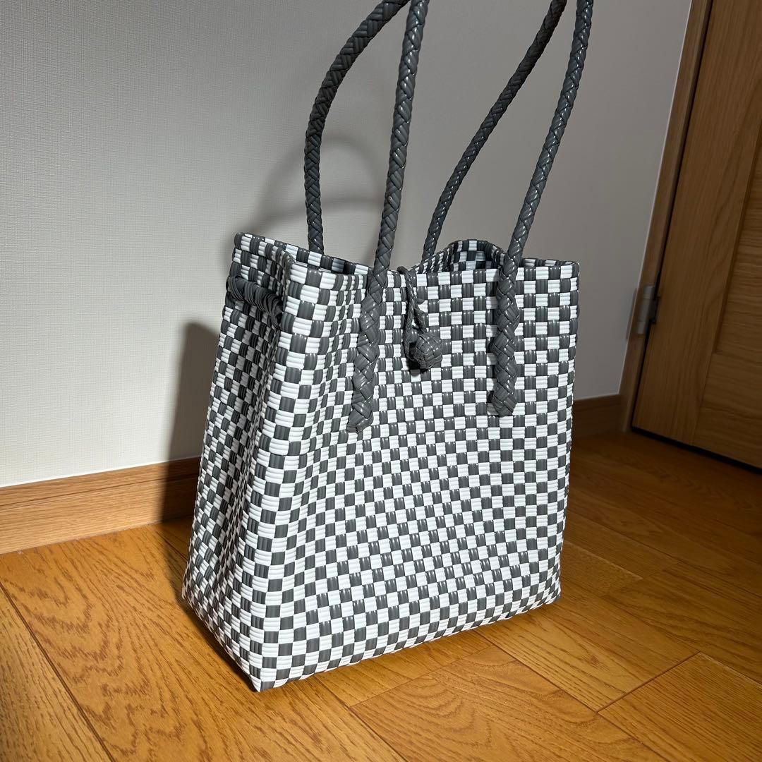 メケアリサ　Gummy Bag Mサイズ