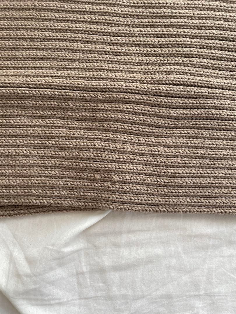 PRADAマフラーベージュ