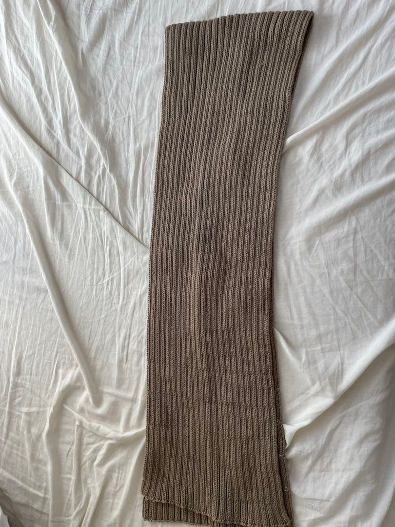 PRADAマフラーベージュ