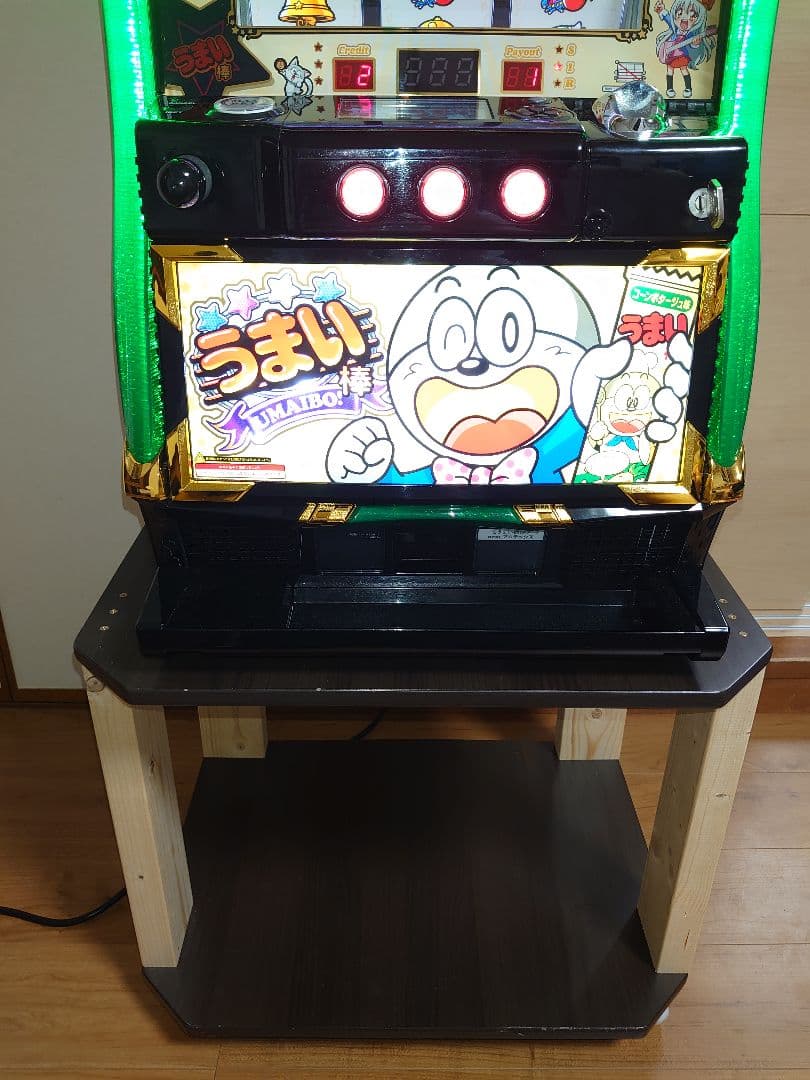 【綺麗な筐体】ジャグラータイプのパチスロ実機★希少！うまい棒（6号機・Aタイプ）