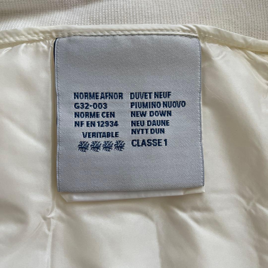 モンクレール裾フリルダウンベスト