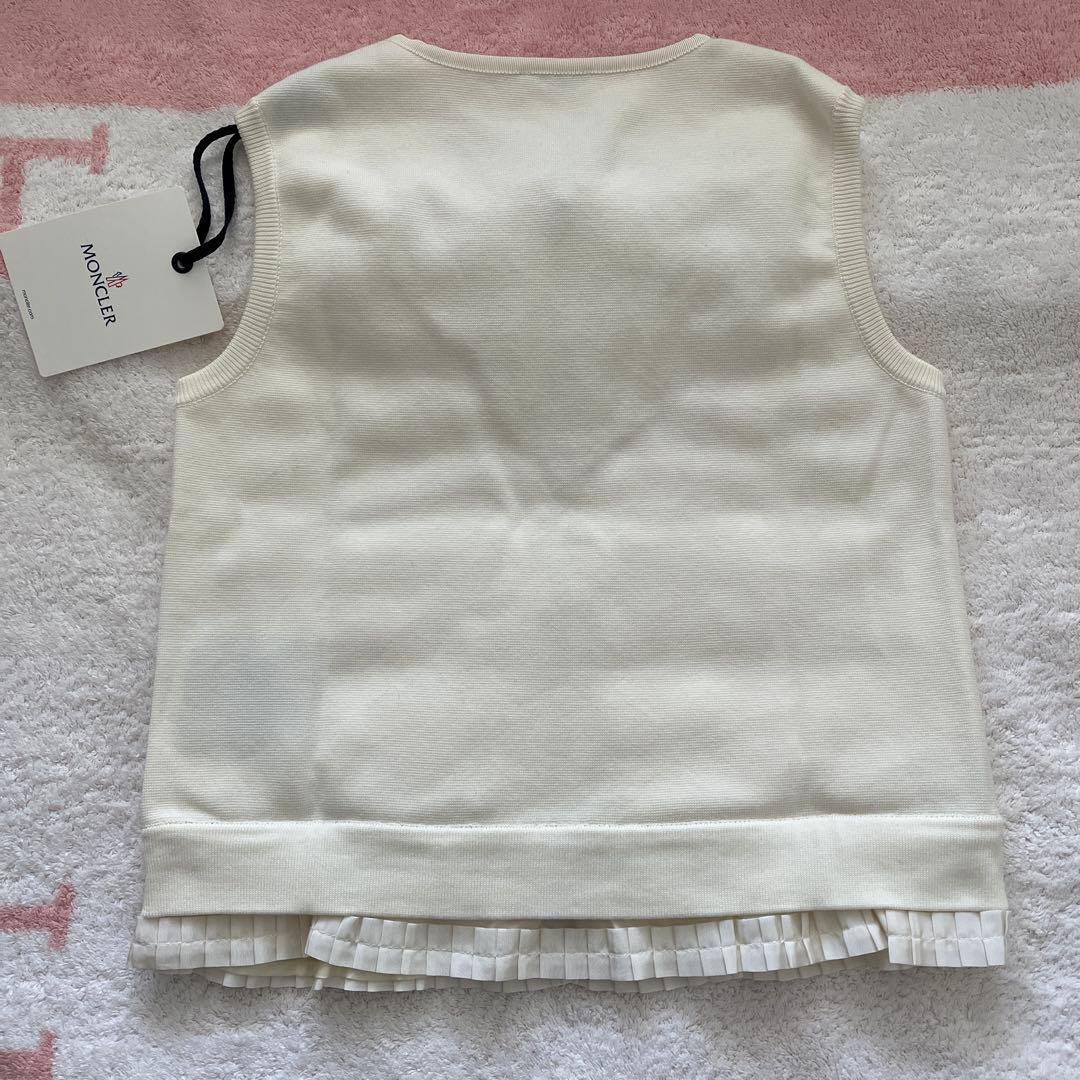 モンクレール裾フリルダウンベスト