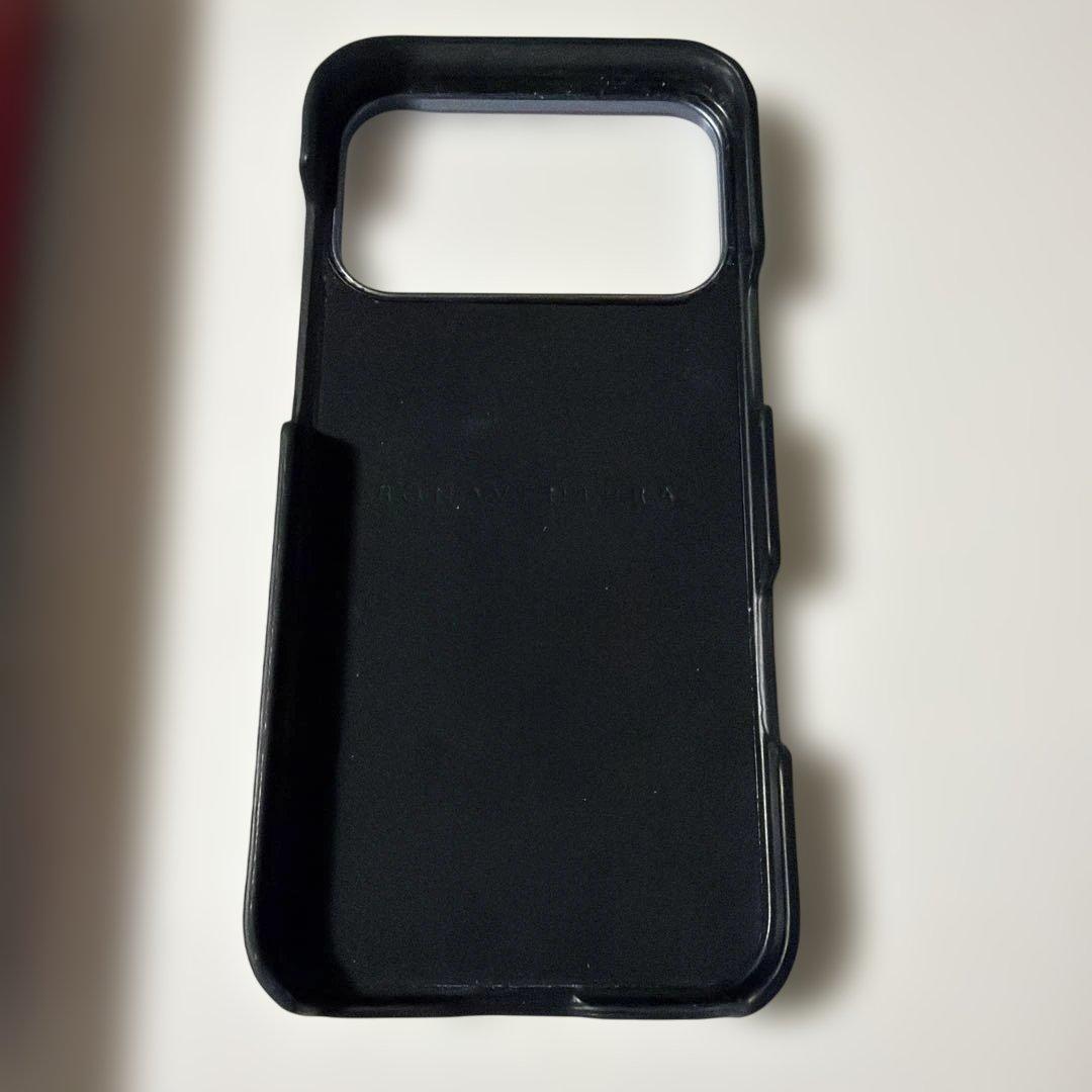 【ボナベンチュラ】iPhone17ProMaxバックカバーケースノービレレザー