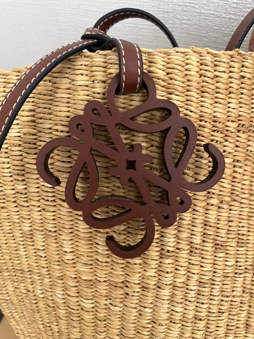LOEWE シェルカゴバッグ　美品