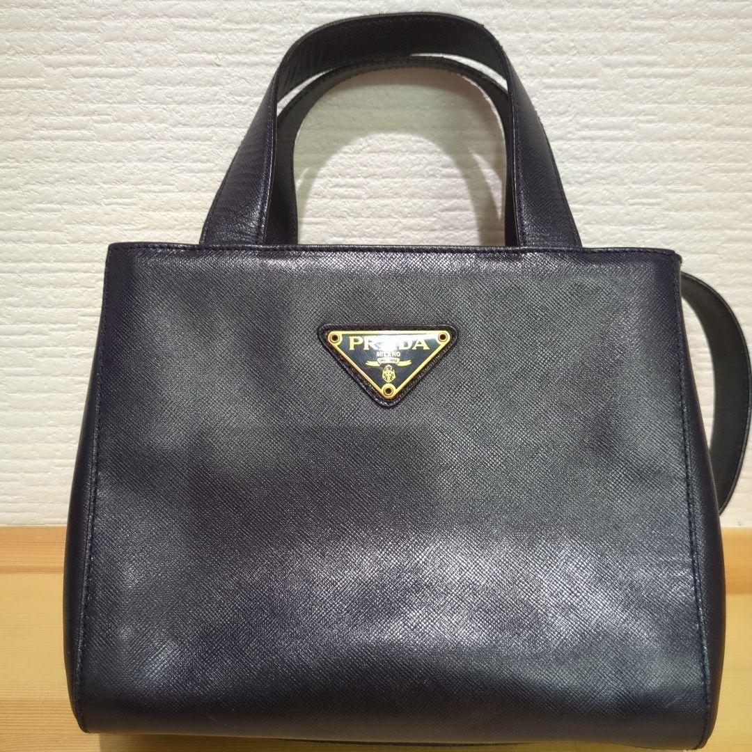 PRADA ネイビー レザー ショルダーバッグ　プラダショルダー　サフィアーノ