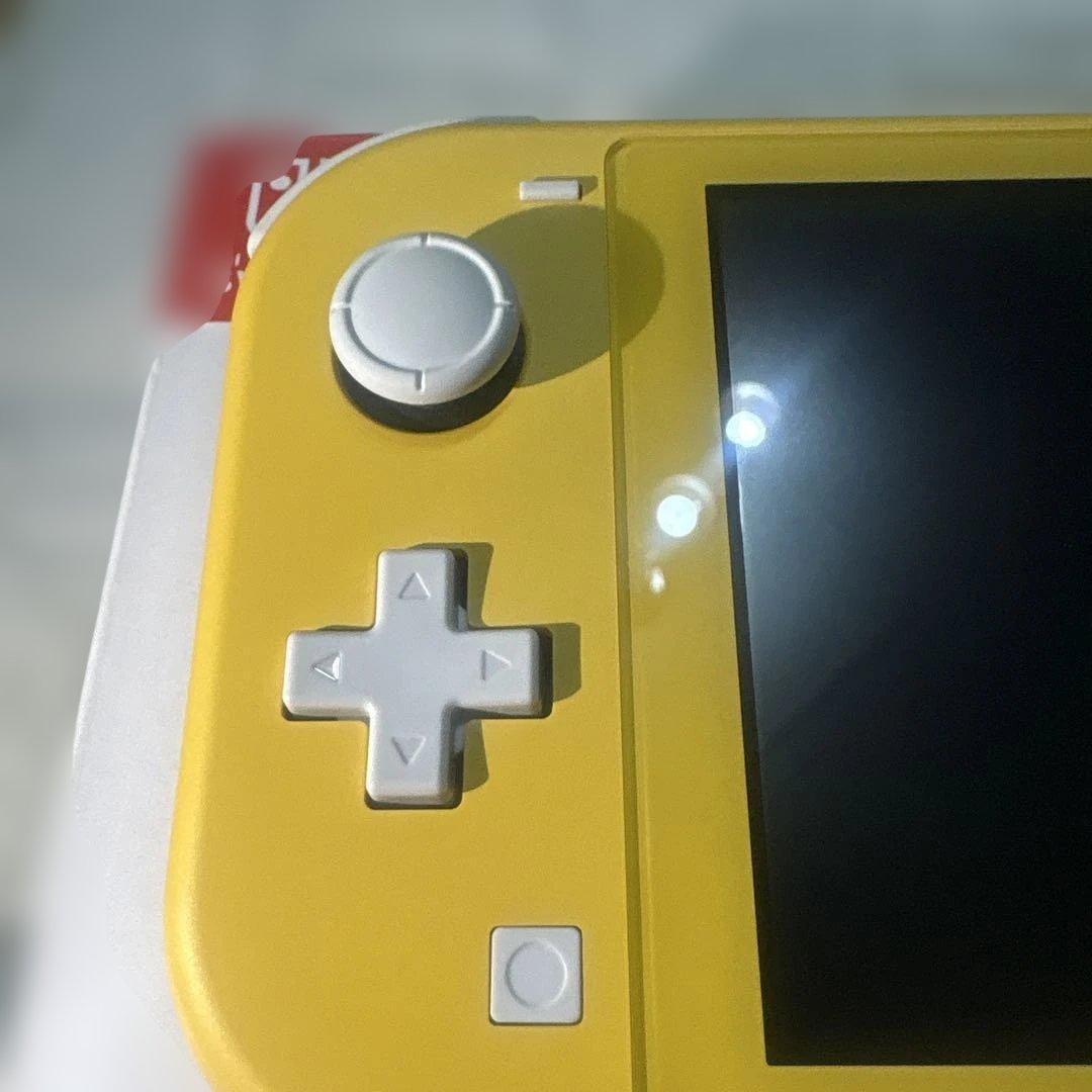 Nintendo Switch Lite イエロー 本体　美品