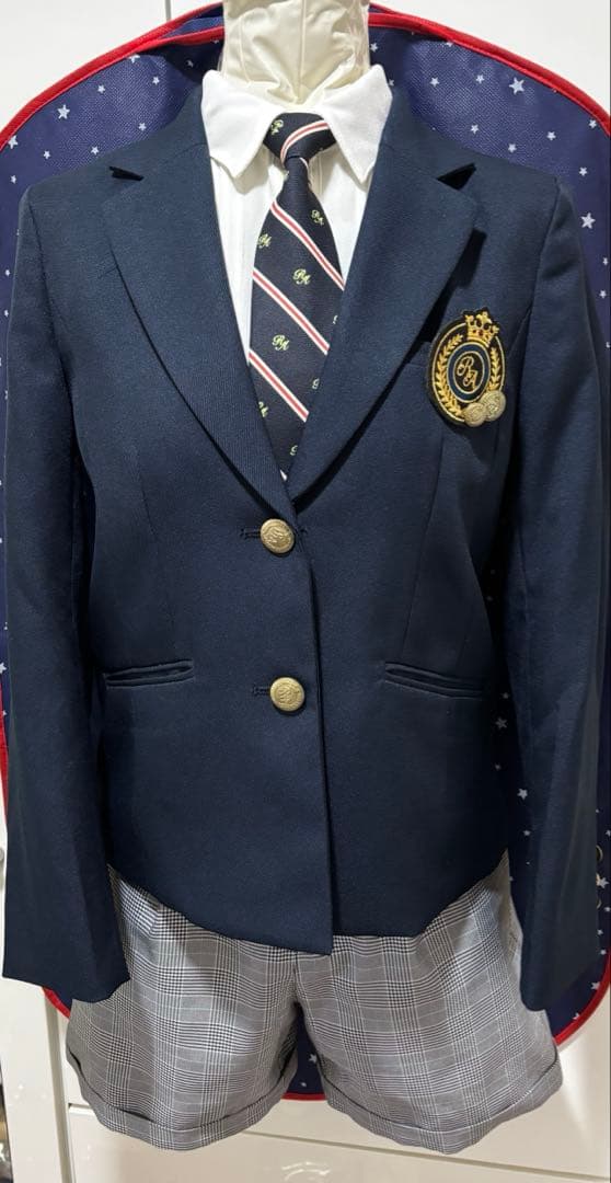 レピピ 卒服 2024