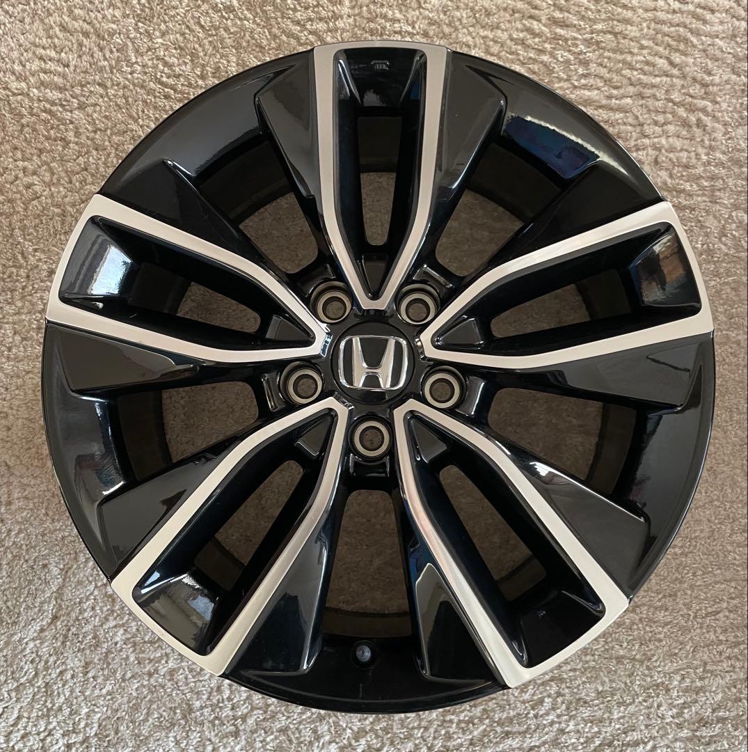 佐藤③ホンダ ヴェゼル18インチ ホイール