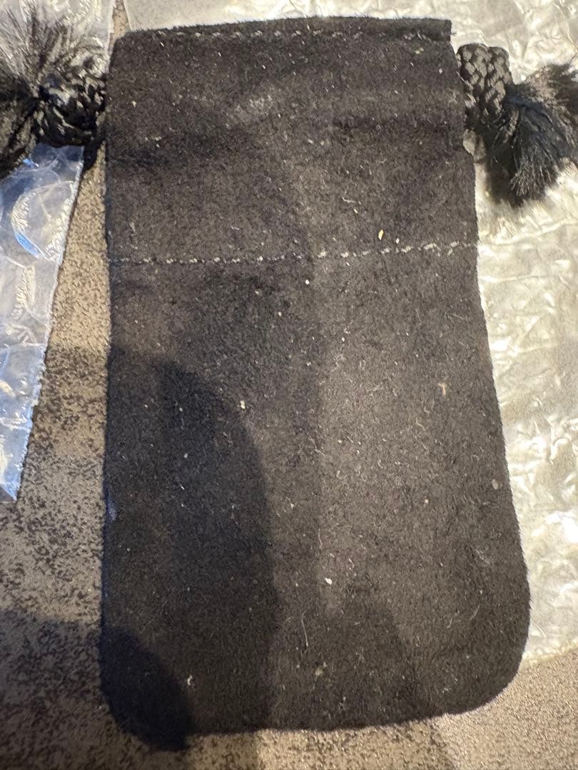 クロムハーツ　タイニーCHクロスフープピアス（片耳用）