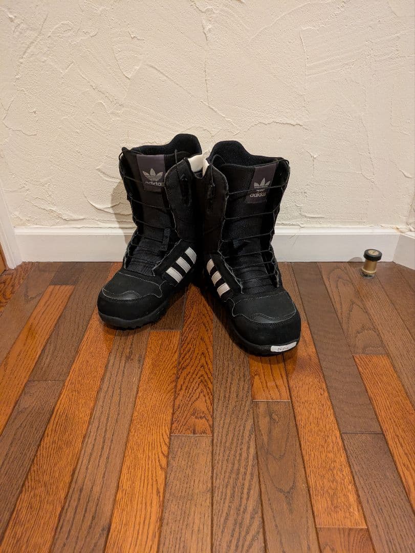 アディダス　adidas　スノーボードブーツ　26cm