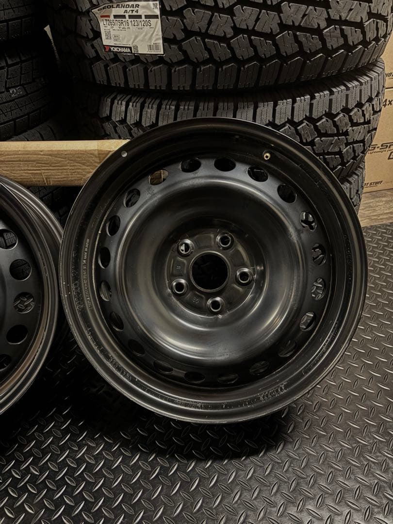 ◇送料込み◇ 17インチ　新型プリウス純正鉄ホイール4本