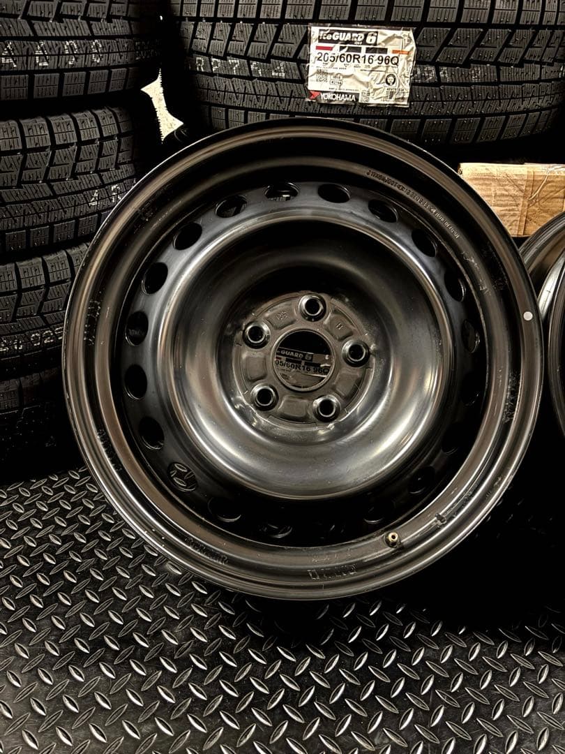 ◇送料込み◇ 17インチ　新型プリウス純正鉄ホイール4本