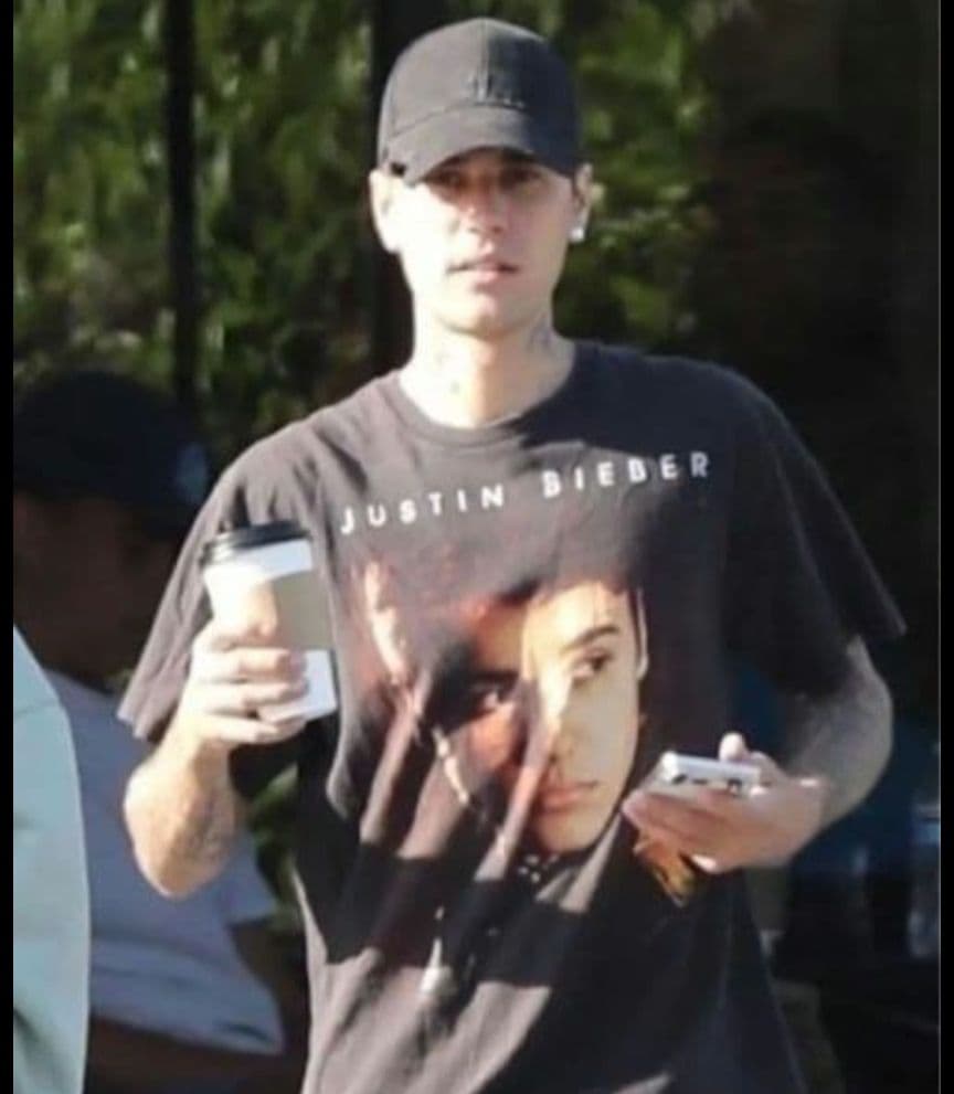 【新品未使用】JUSTIN BIEBER オフィシャルBELIEVE Tシャツ