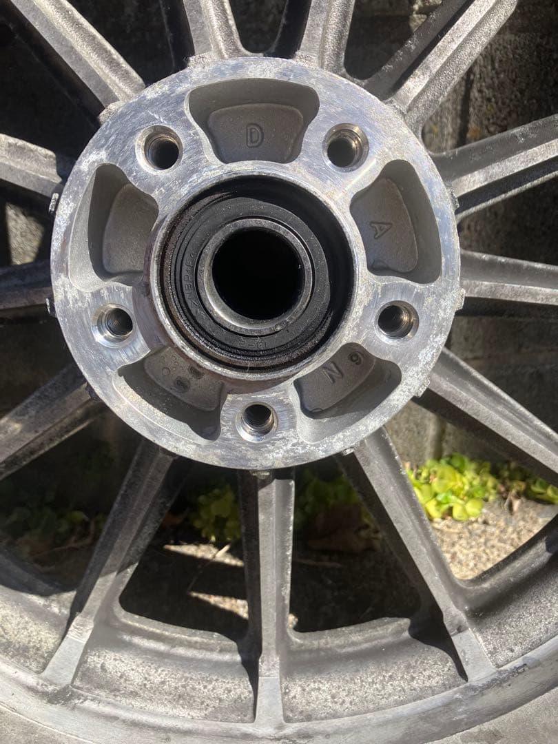 スポーツスターホイール