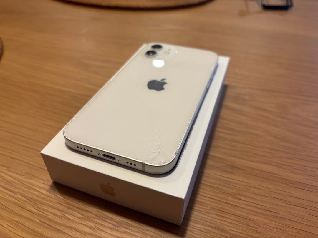 【早い者勝ち】iPhone12 64gb