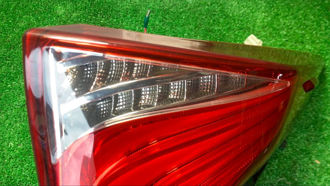 Valenti 50プリウス ヴァレンティ LED テールランプRevo -