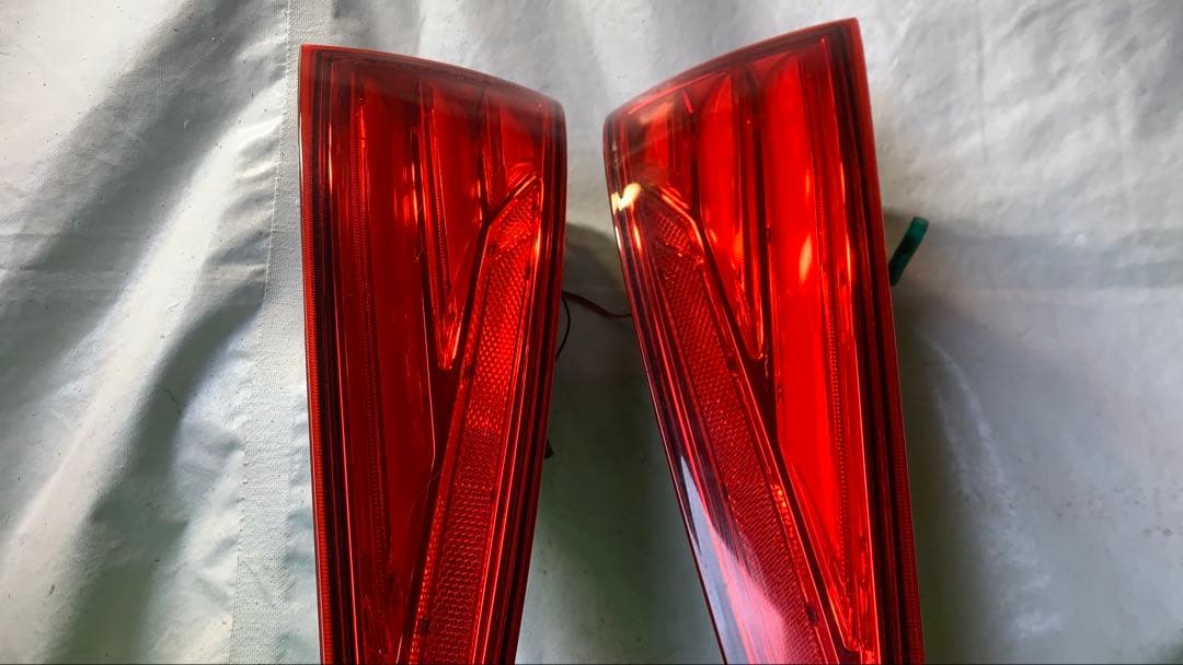 Valenti 50プリウス ヴァレンティ LED テールランプRevo -