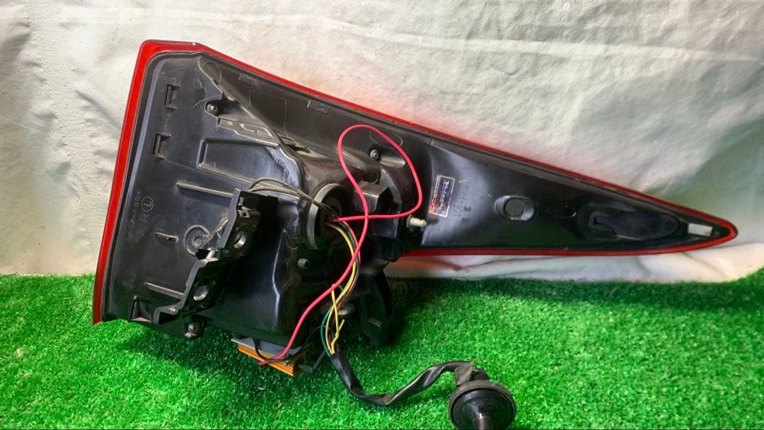 Valenti 50プリウス ヴァレンティ LED テールランプRevo -