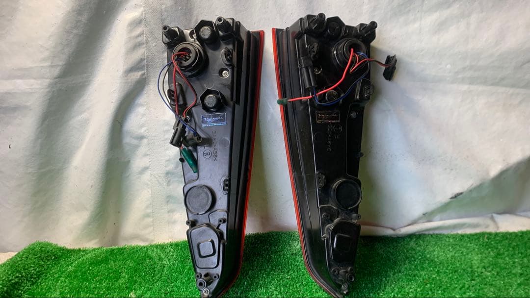 Valenti 50プリウス ヴァレンティ LED テールランプRevo -