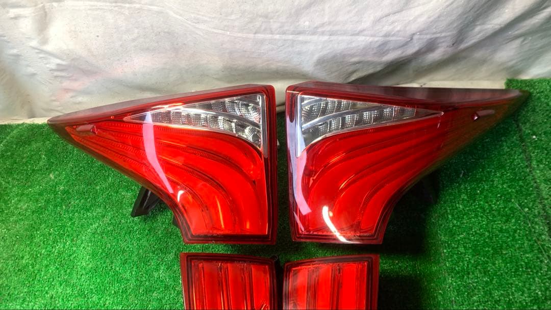 Valenti 50プリウス ヴァレンティ LED テールランプRevo -