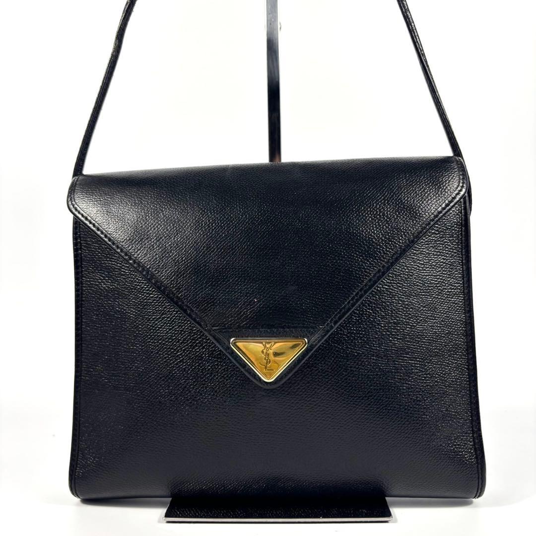 ✨美品✨イヴサンローラン ショルダーバッグ カサンドラ 三角ロゴ ブラック 黒