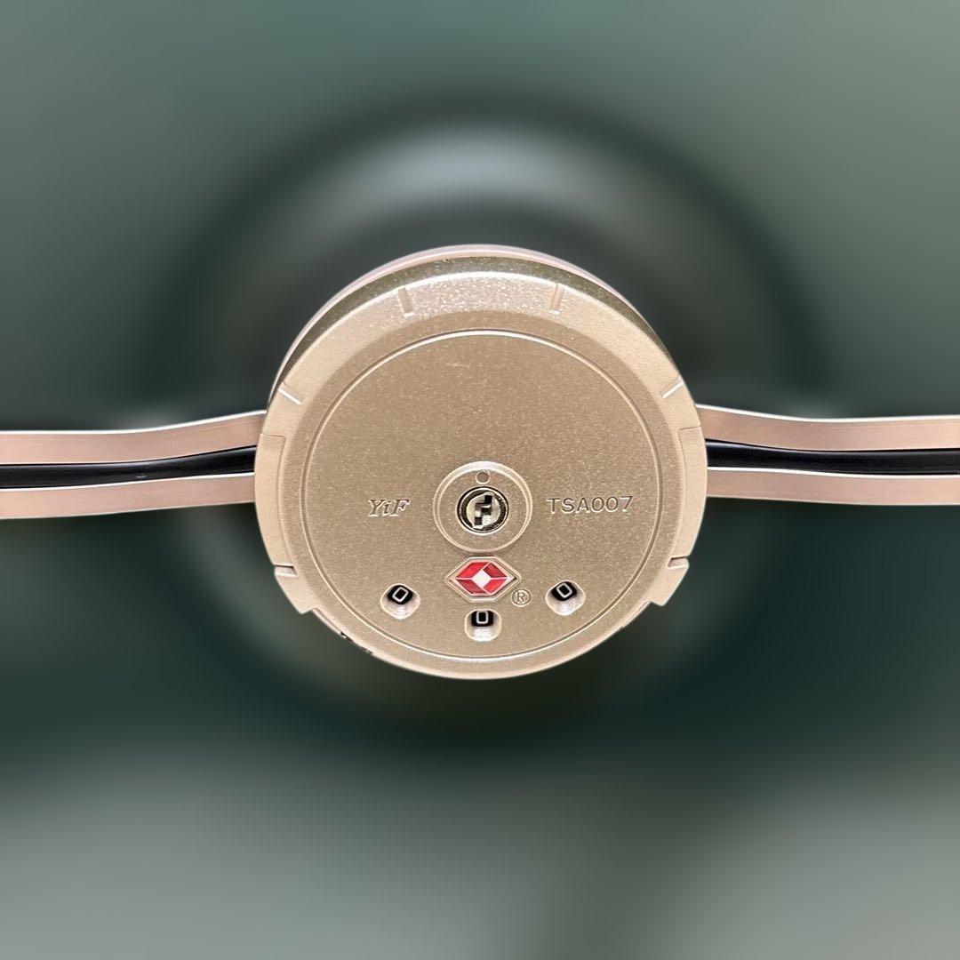 【未使用】スーツケースAir ダークグリーン