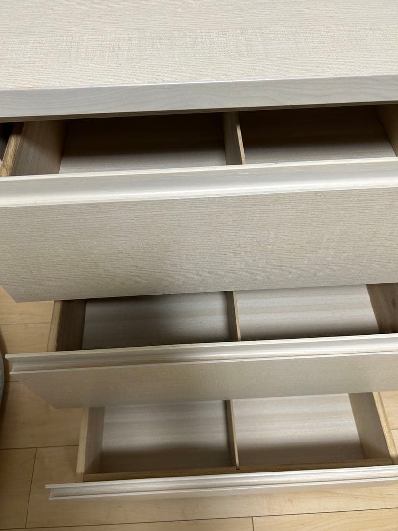 あき　※分解して発送します　KEYUKA リビングボード　送料込み