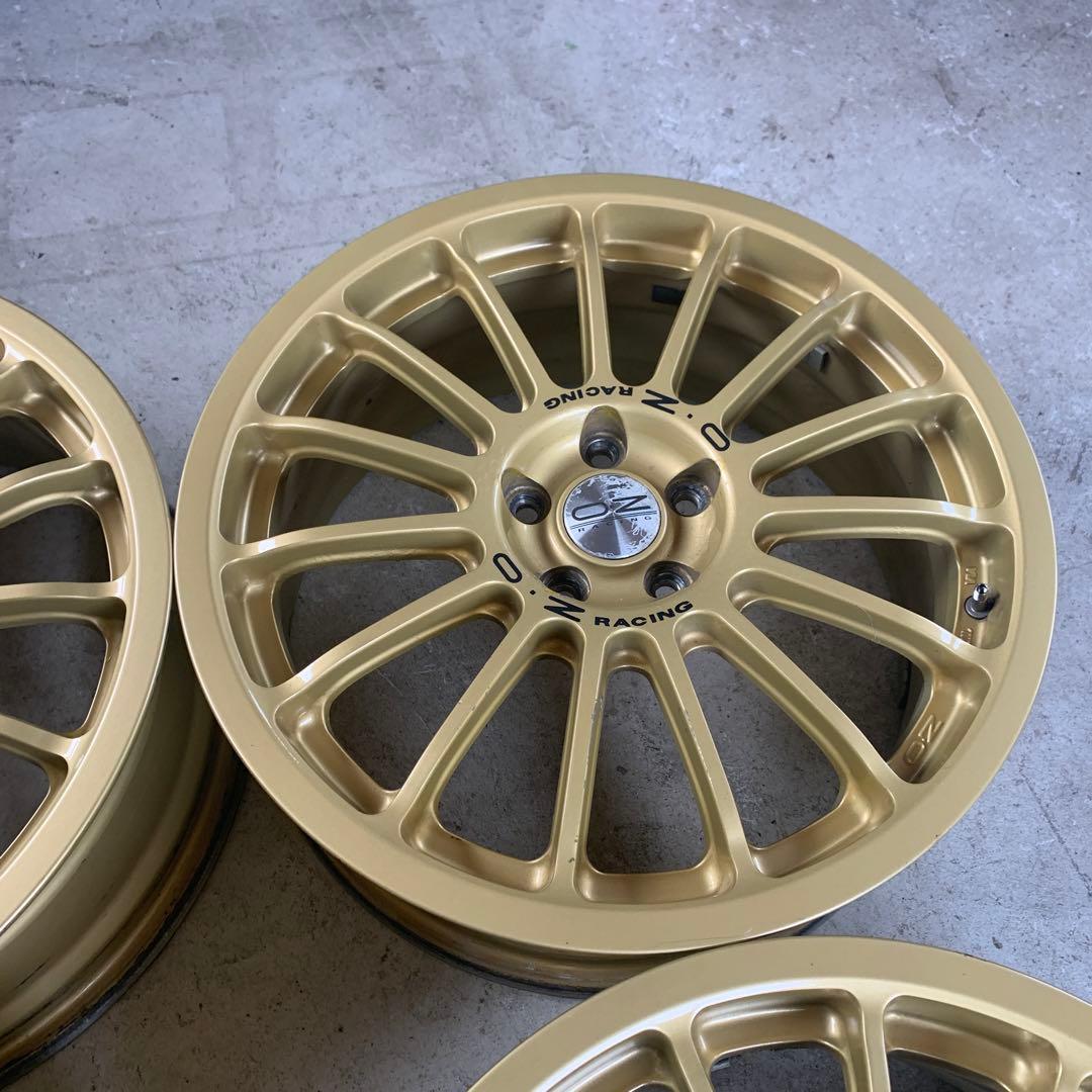 17インチアルミホイール4本セット　OZ RACING プリウス 中古品