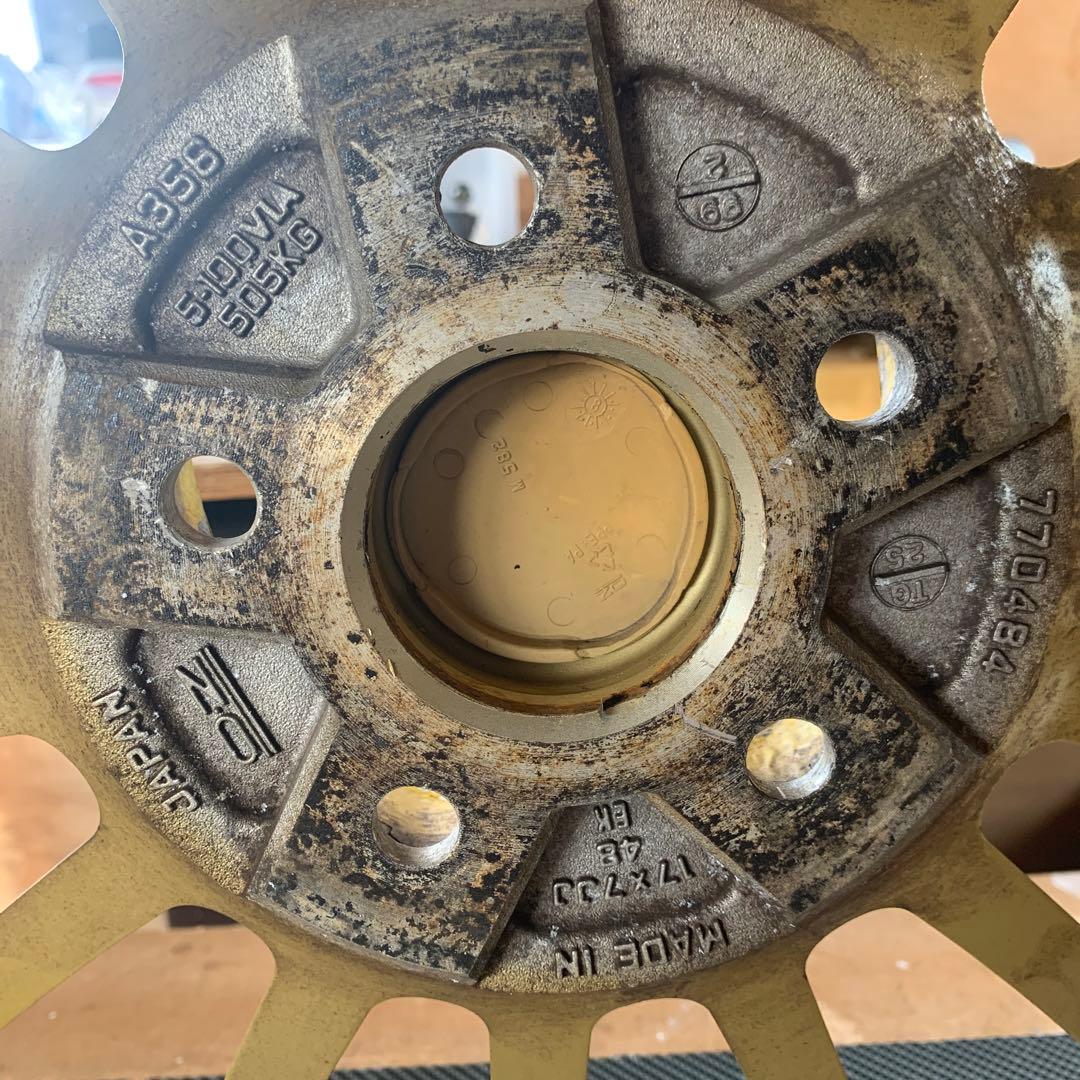 17インチアルミホイール4本セット　OZ RACING プリウス 中古品