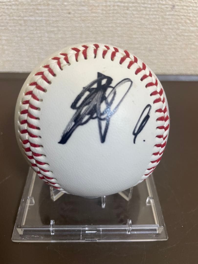 ロック　柳田悠岐直筆サインボール