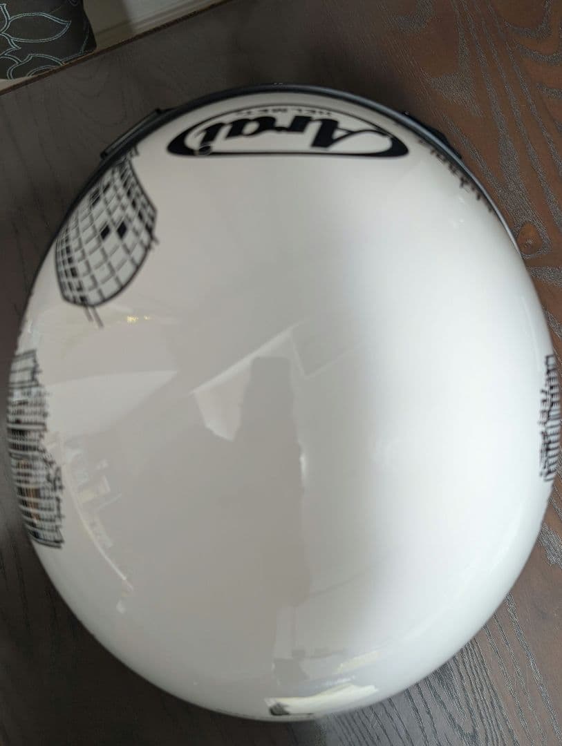 値下げ‼️早いもの勝ち‼️Arai Rapide NEO ROARS