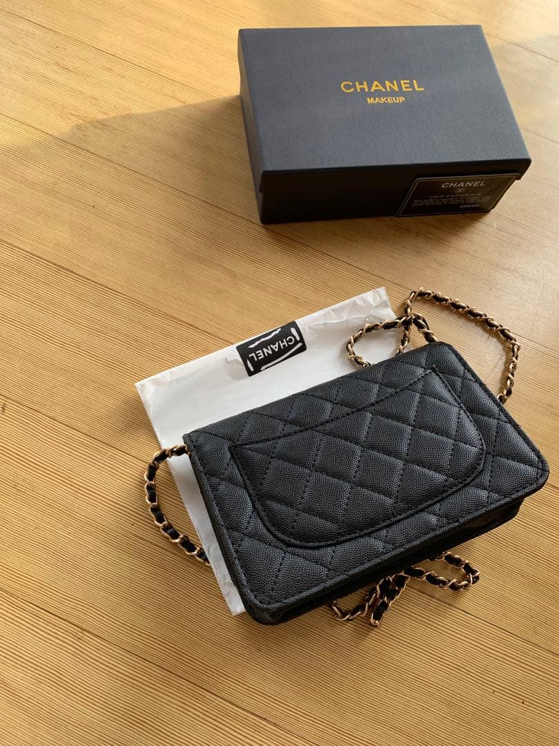 ミルク•*¨*•.¸新品未使用 ショルダーバッグ シャネルロゴCHANEL