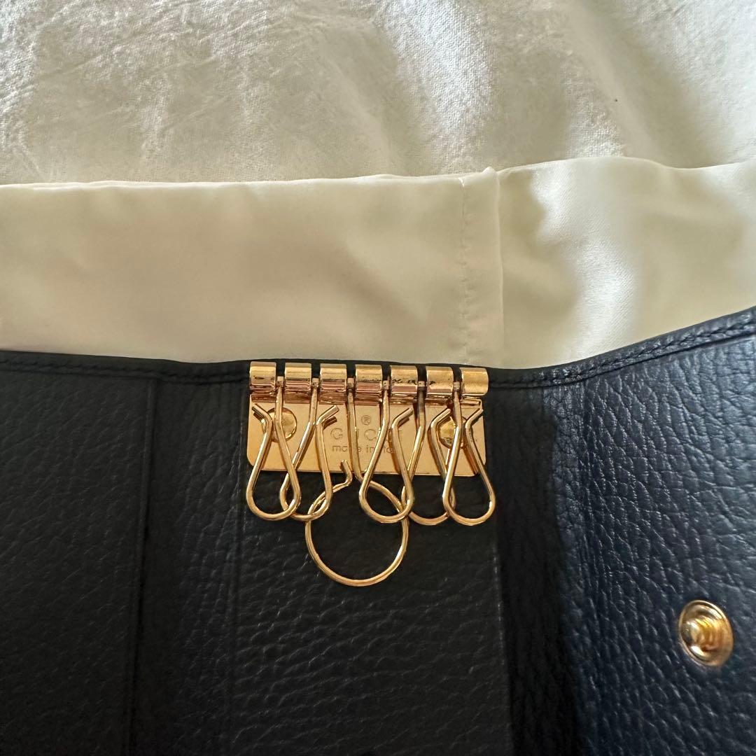 GUCCI ブラック キーケース GGロゴ