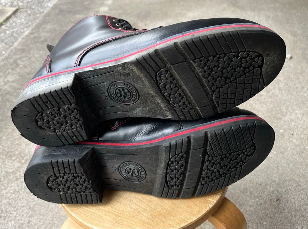 WILDWINGワイルドウイング　スワロー　ブラックXレッド　27㎝