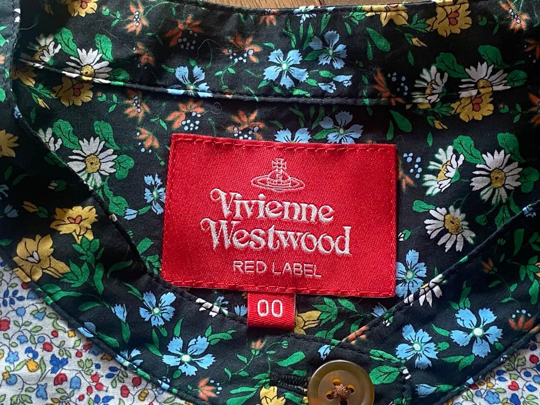 美品★Vivienne Westwoodヴィヴィアンウェストウッド 長袖シャツ