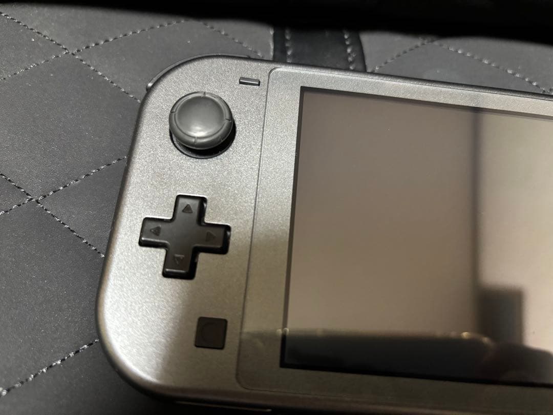 【カミト】Nintendo Switch Lite 本体