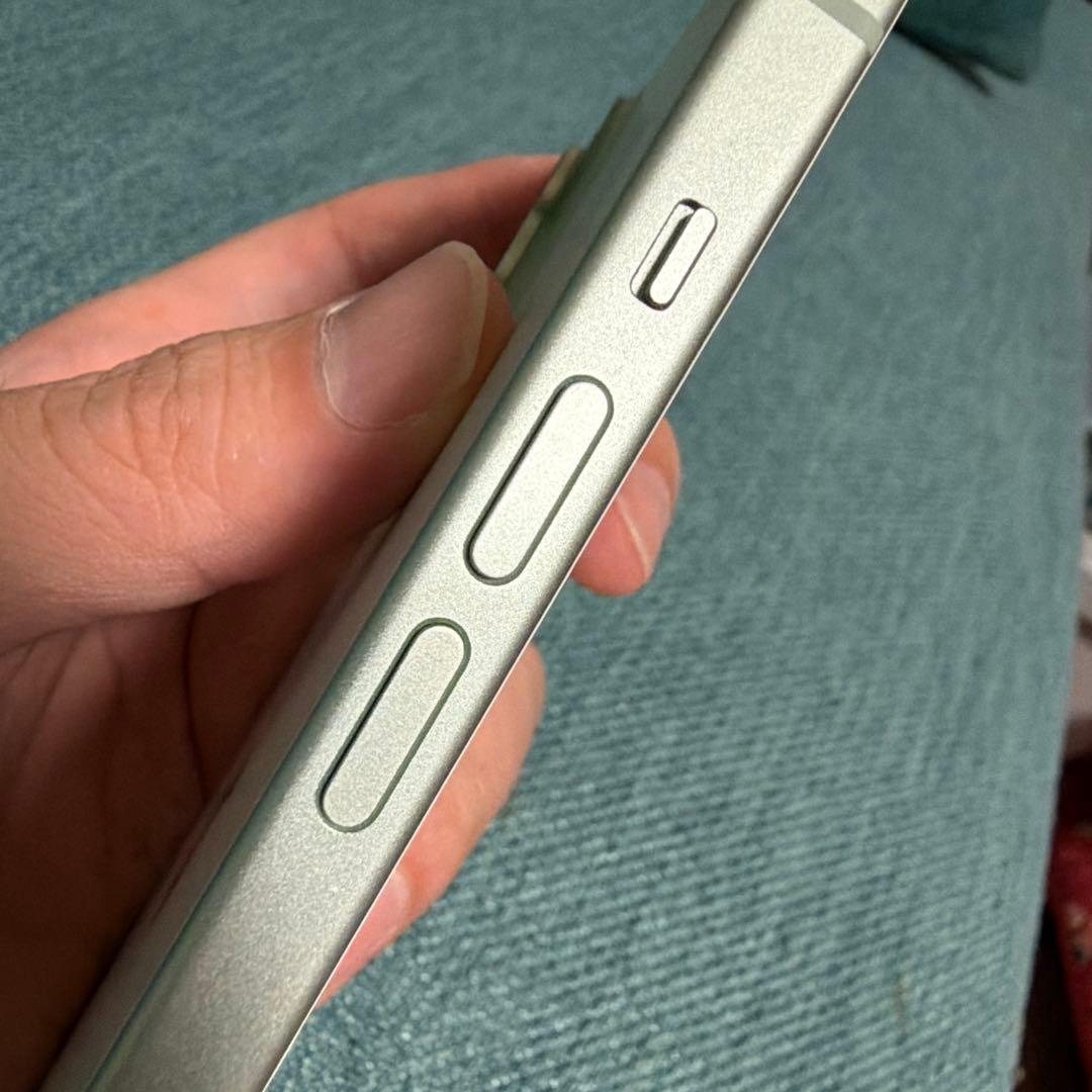 ☆船☆Apple iPhone15plus 256GB