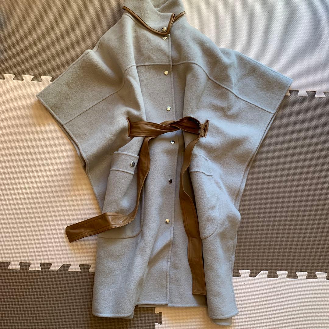 coachケープコート