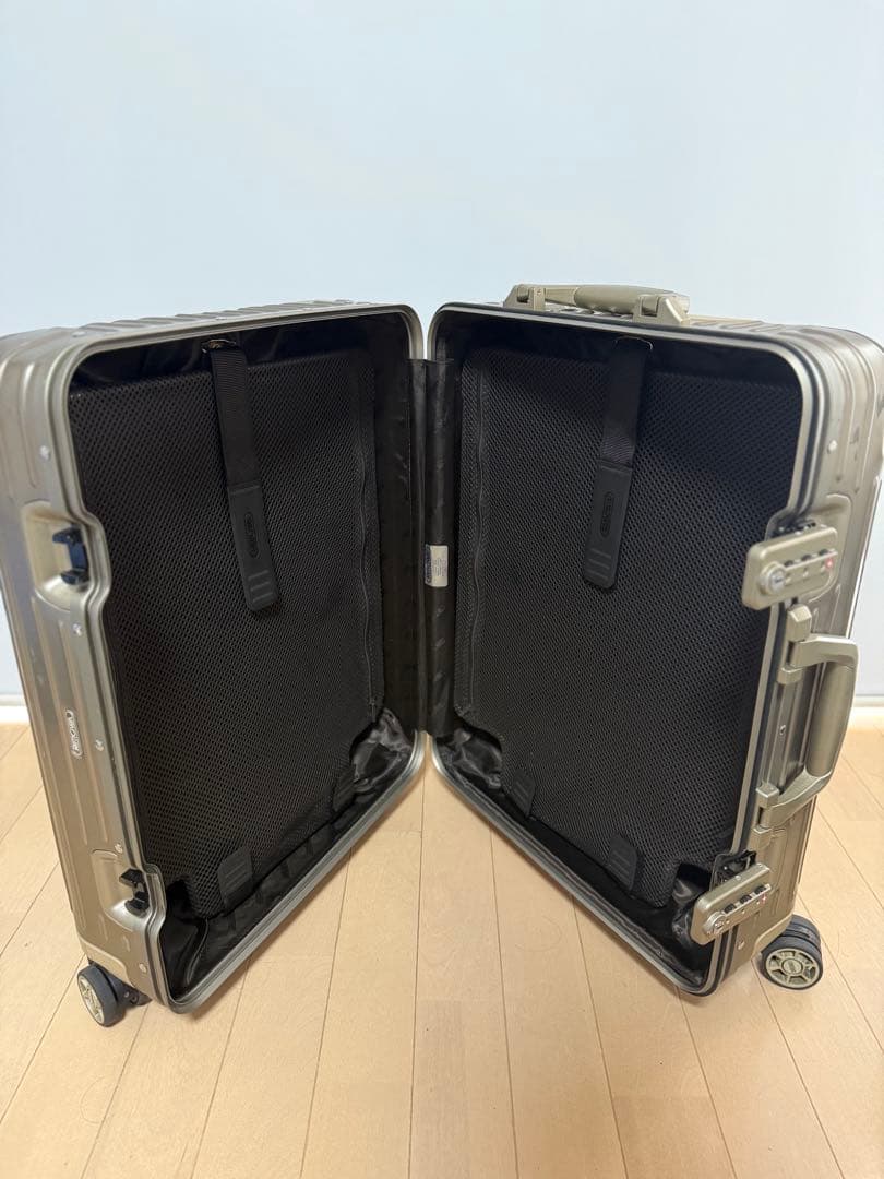 【美品】RIMOWA トパーズチタニウム 924.56 4輪 45L