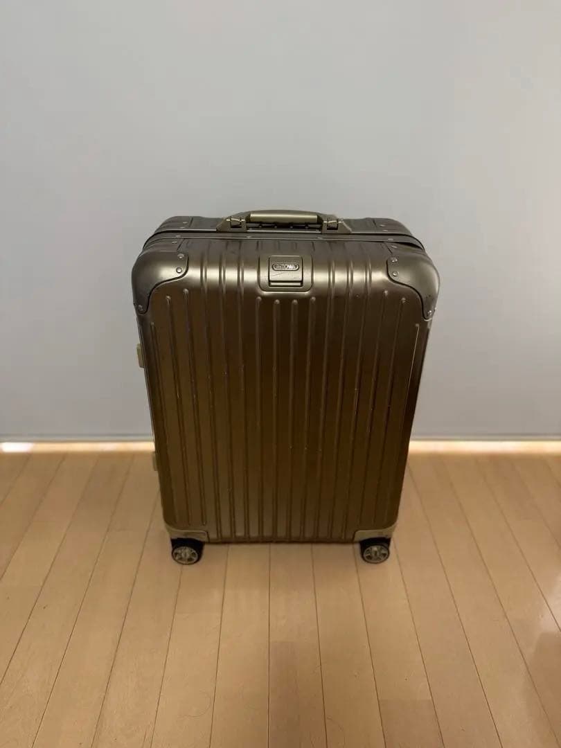 【美品】RIMOWA トパーズチタニウム 924.56 4輪 45L