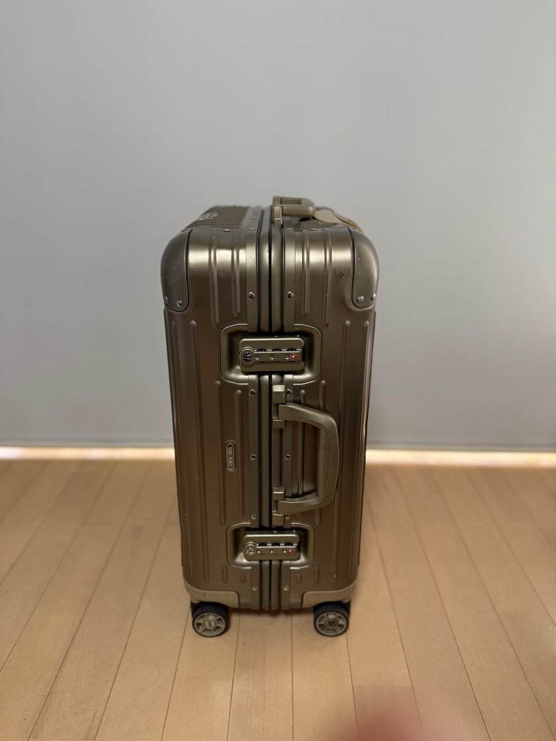 【美品】RIMOWA トパーズチタニウム 924.56 4輪 45L